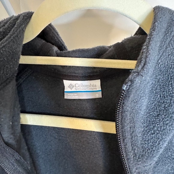 Columbia Fleece Hooded Vest - Picture 3 of 4